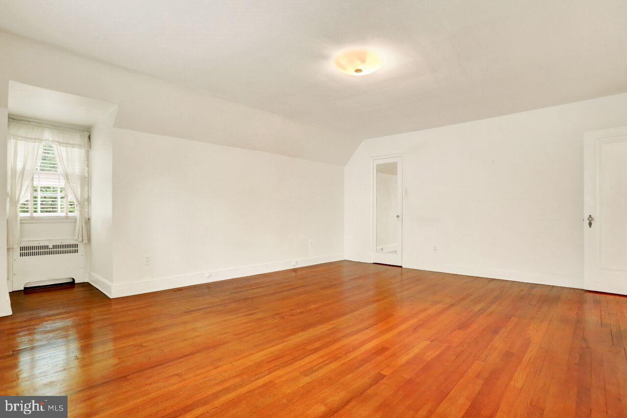 161 Rathton Road York, PA 17403 - Photo 10 of 36 Gallery Image 10