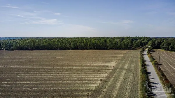 $199,000 | 6 Segrest Road, Pace, FL 32571