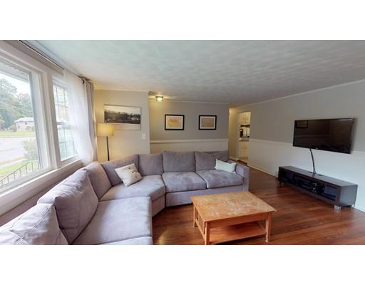 10 Peter Road North Reading, MA 01864 - Photo 3 of 28 Gallery Image 3