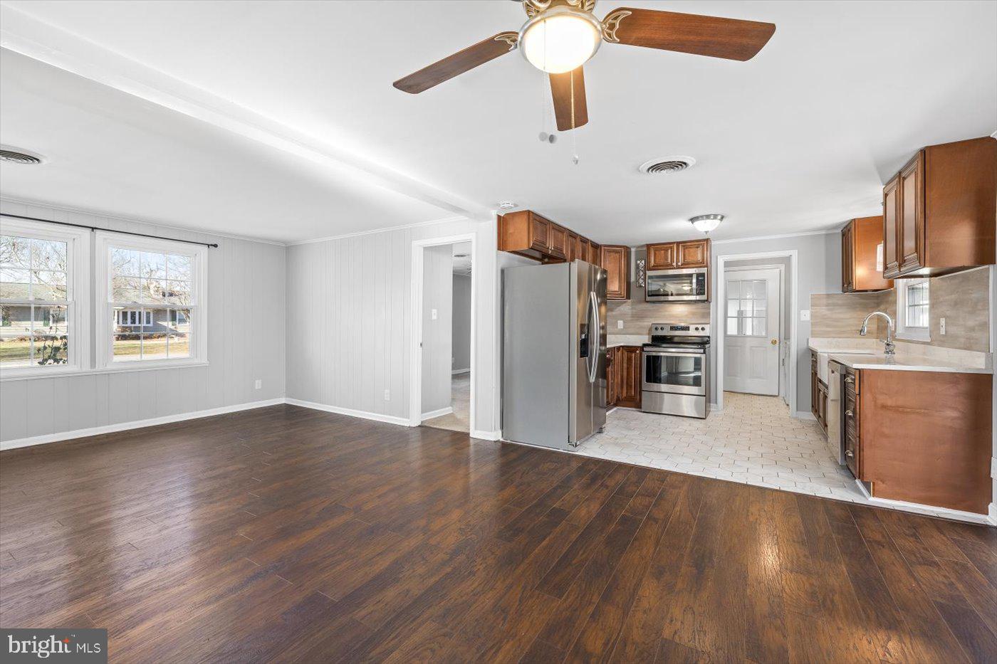 229 Blackwell Road Colonial Beach, VA 22443 - Photo 11 of 60 Gallery Image 11