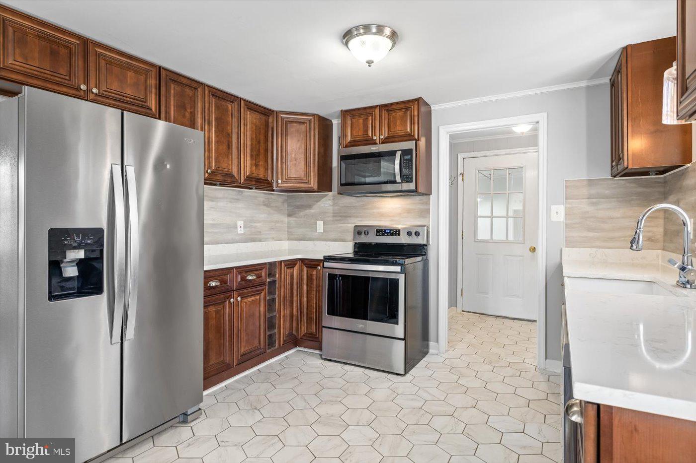 229 Blackwell Road Colonial Beach, VA 22443 - Photo 13 of 60 Gallery Image 13