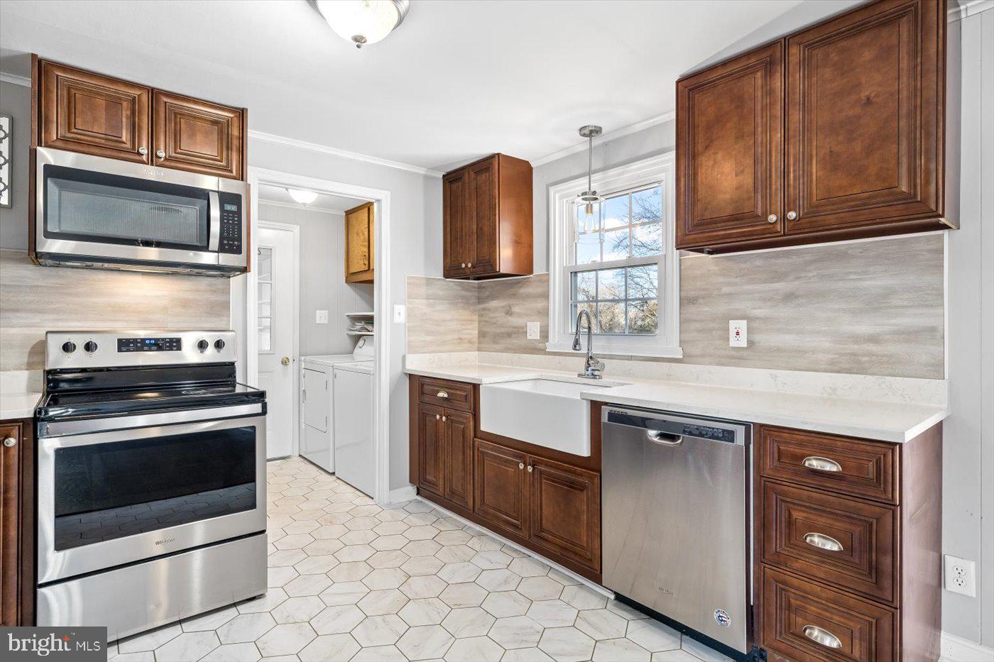 229 Blackwell Road Colonial Beach, VA 22443 - Photo 14 of 60 Gallery Image 14