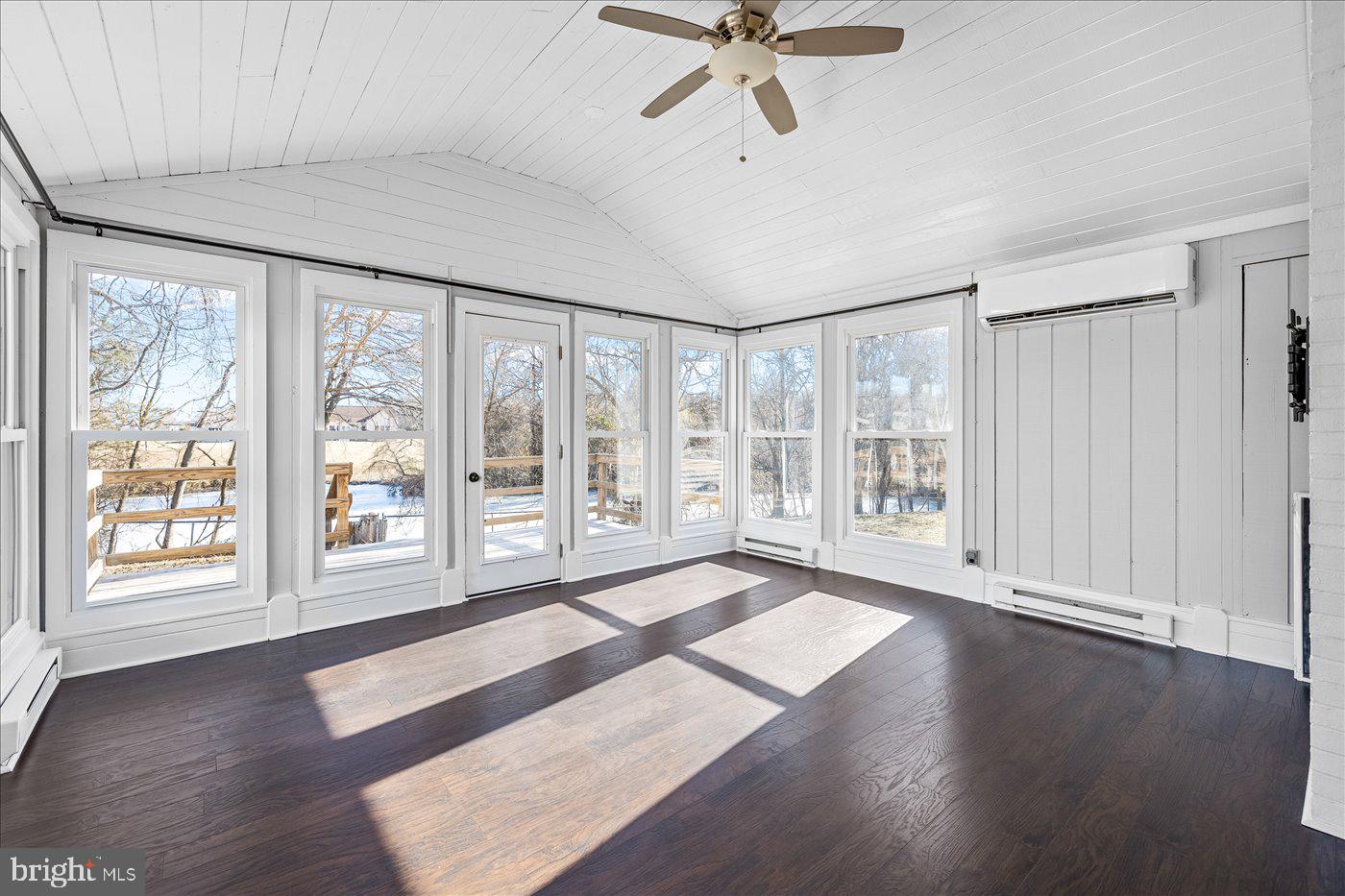 229 Blackwell Road Colonial Beach, VA 22443 - Photo 16 of 60 Gallery Image 16
