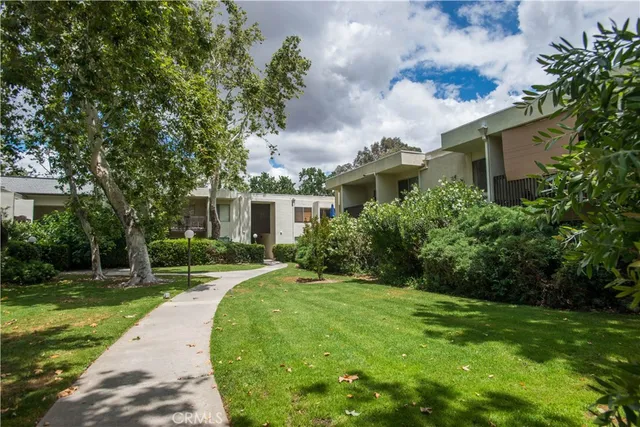 $370,000 | 23515 Lyons Avenue, Unit 228, Valencia, CA 91355