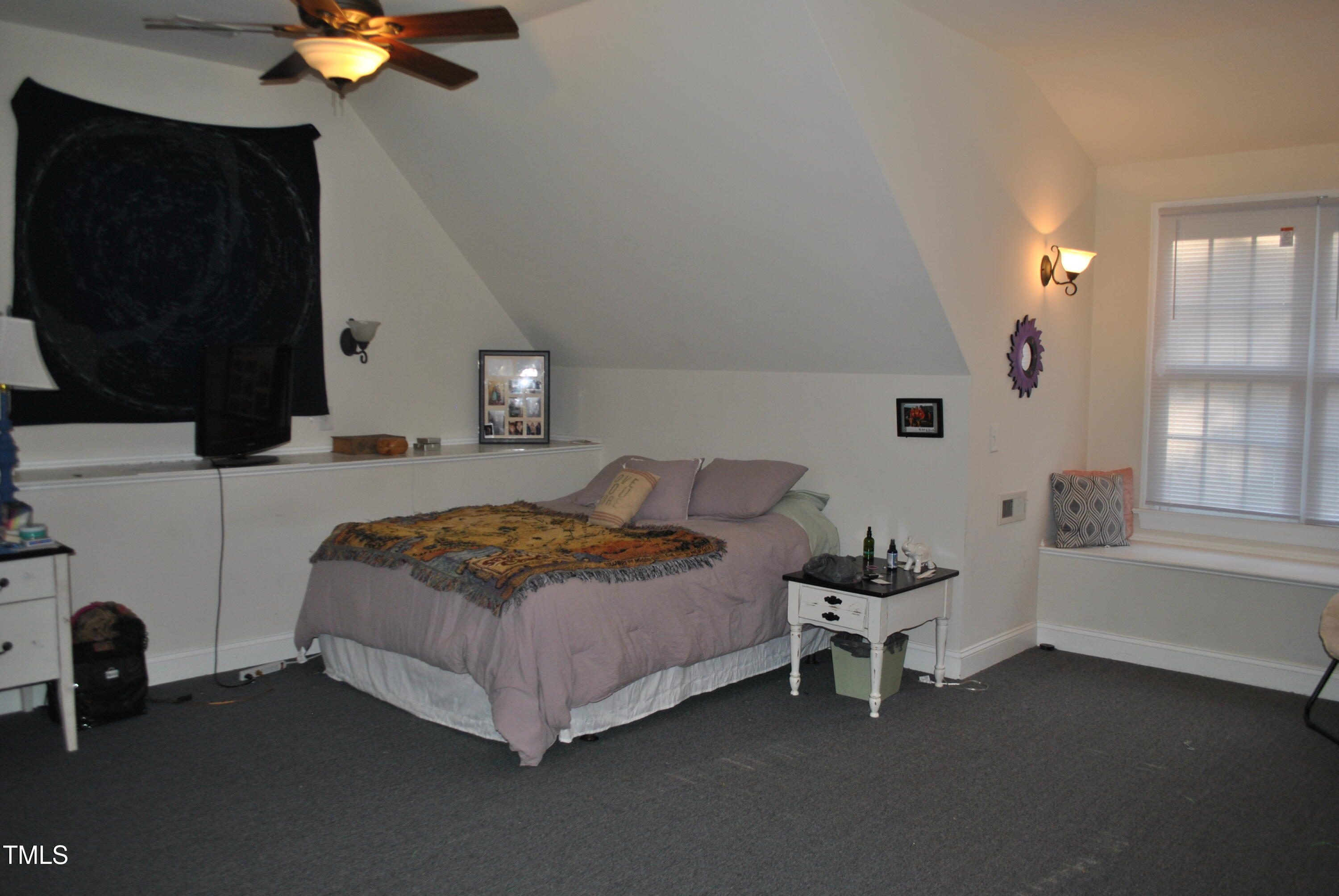 110 Ruth Street Carrboro, NC 27510 - Photo 9 of 9 DSC_0222