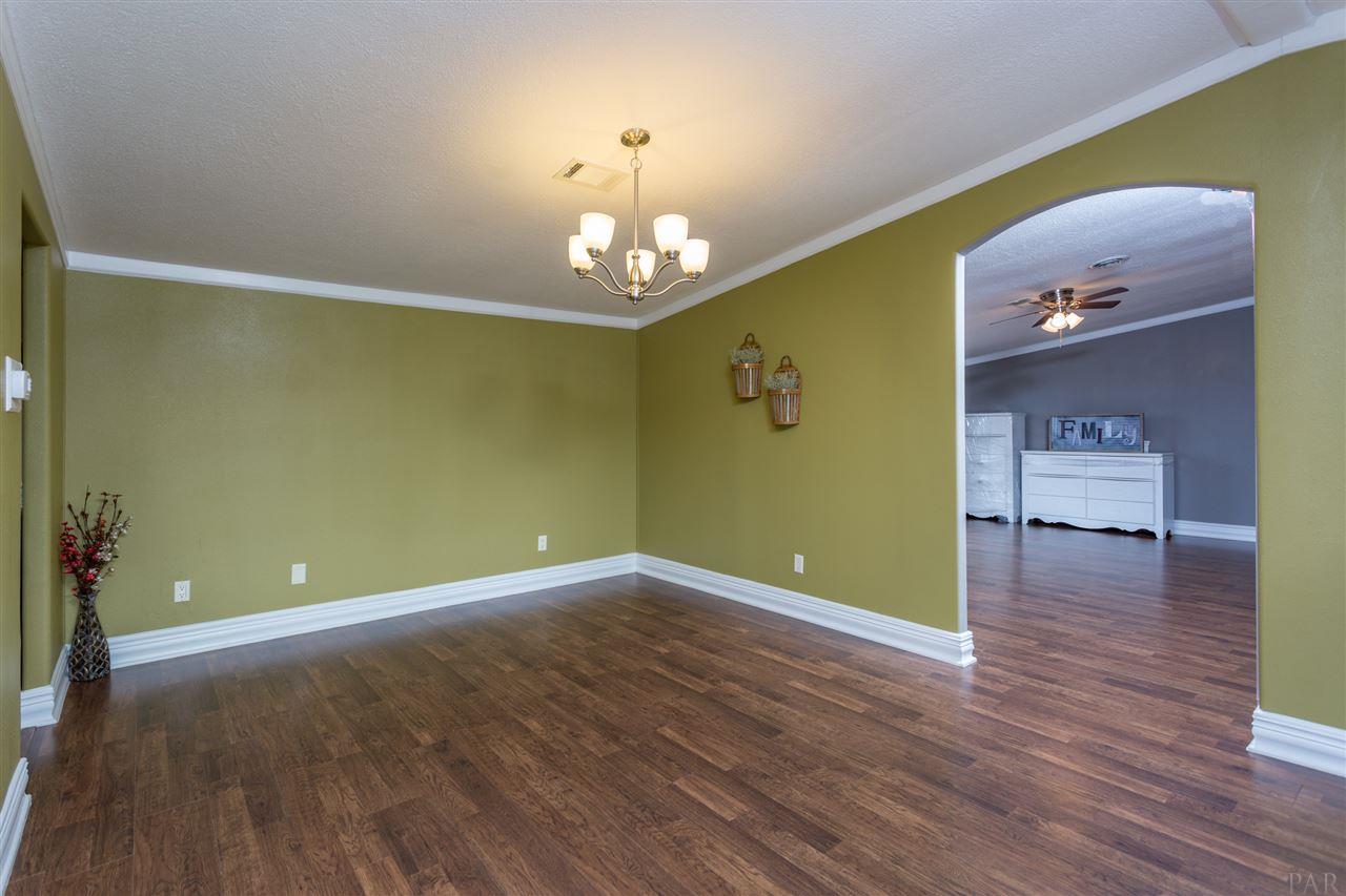 6130 Chestnut Road Molino, FL 32577 - Photo 8 of 35 Gallery Image 8