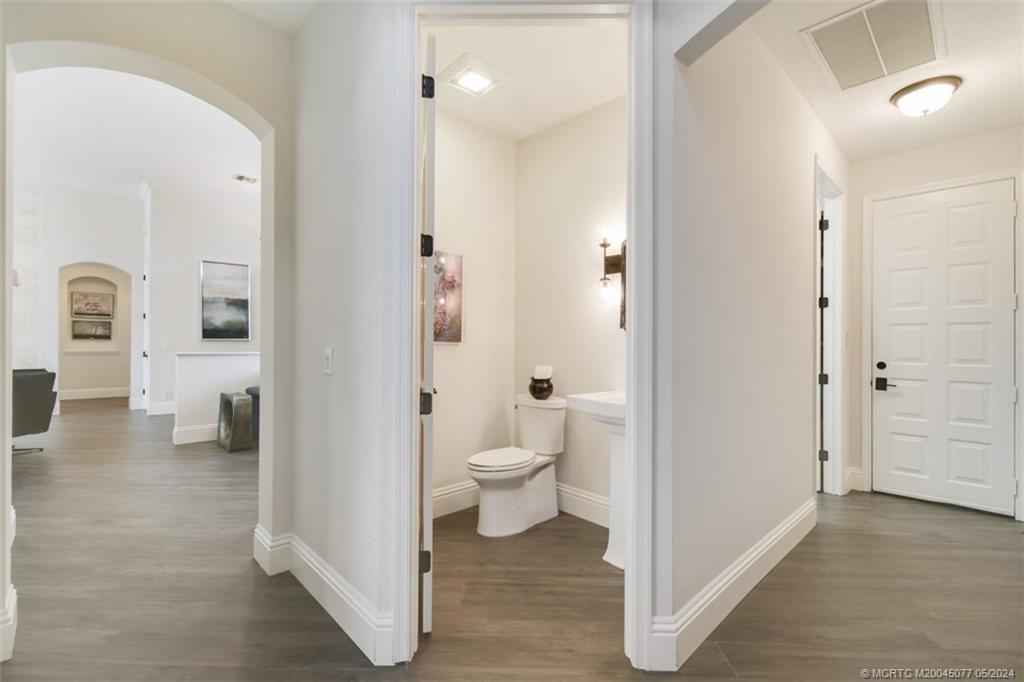 18797 Southeast River Ridge Road Jupiter, FL 33469 - Photo 38 of 72 Gallery Image 38