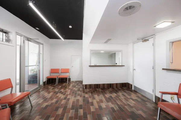 $674,900 | 2815 North Kimball Avenue, Chicago, IL 60618