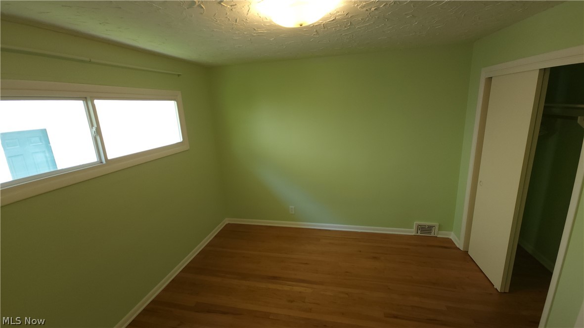 999 Hanley Road Cleveland, OH 44124 - Photo 17 of 29
