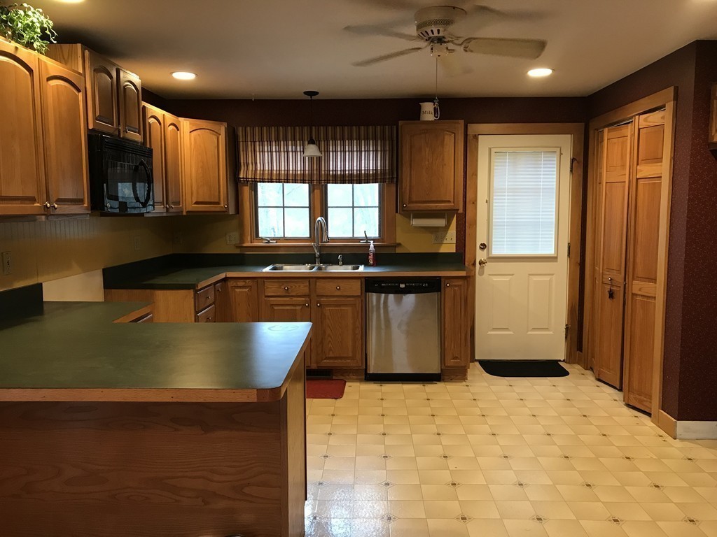 11 Nash Hill Road Ludlow, MA 01056 - Photo 9 of 15 Gallery Image 9