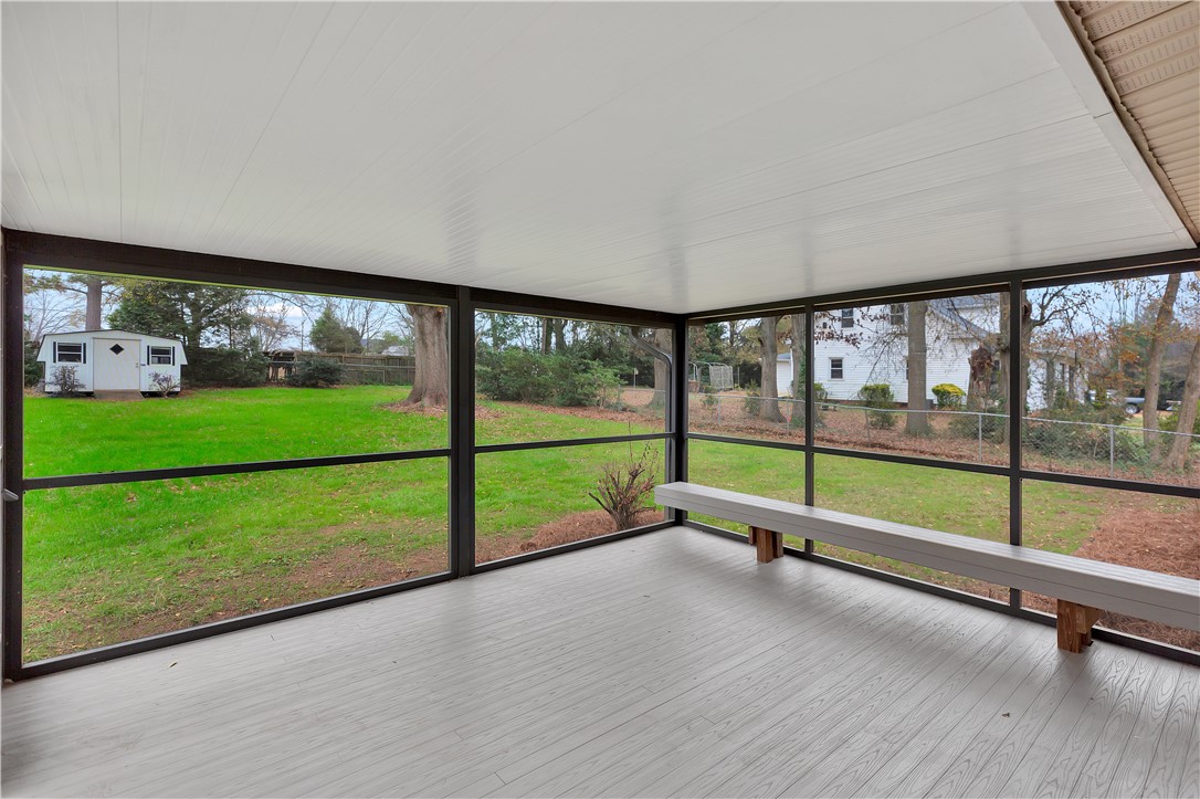 210 Camson Road Anderson, SC 29625 - Photo 4 of 32