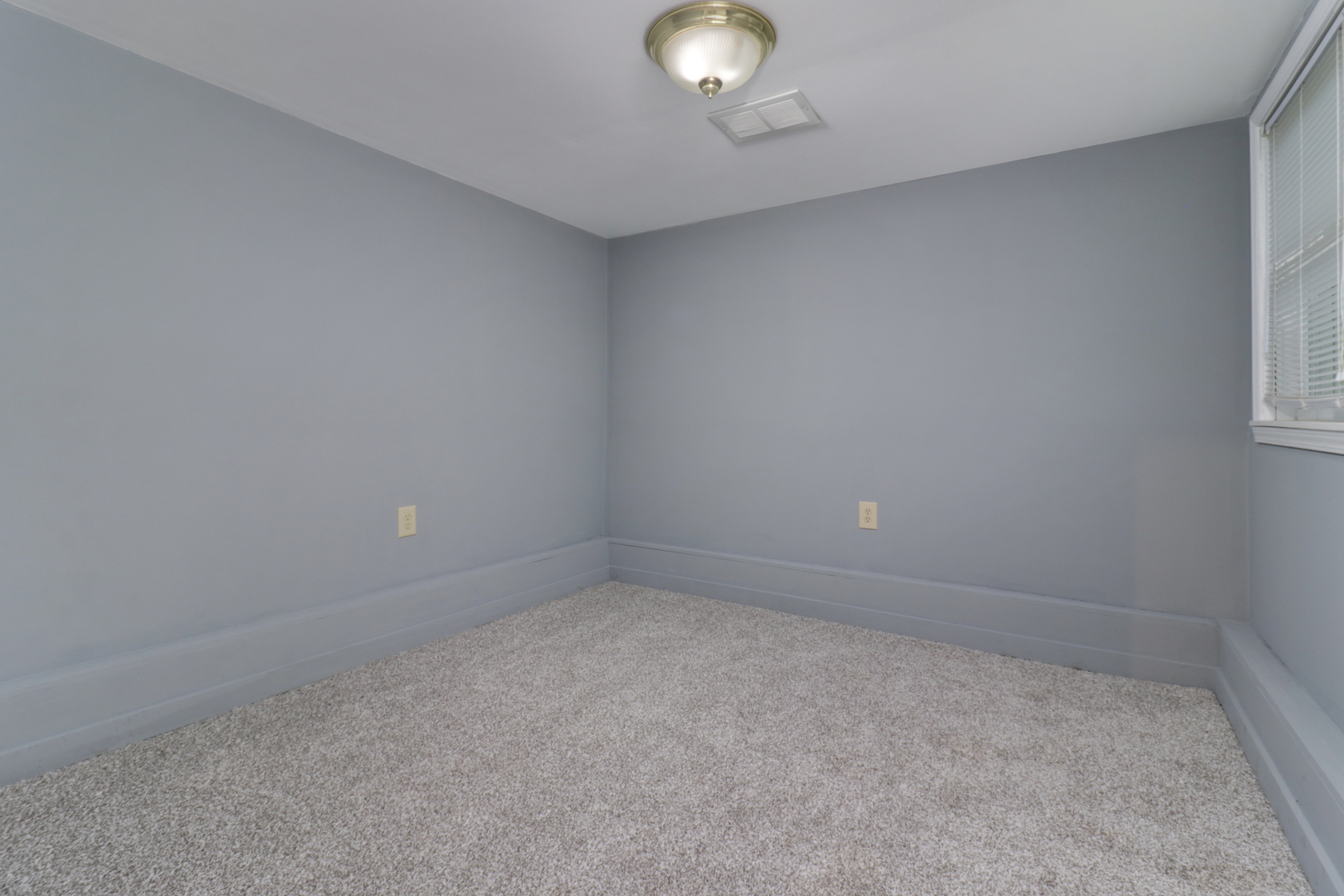 14017 Twin Grove Road Bloomington, IL 61705 - Photo 20 of 33 Gallery Image 20