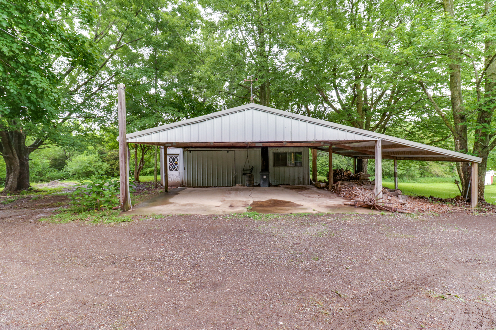 14017 Twin Grove Road Bloomington, IL 61705 - Photo 27 of 33 Gallery Image 27