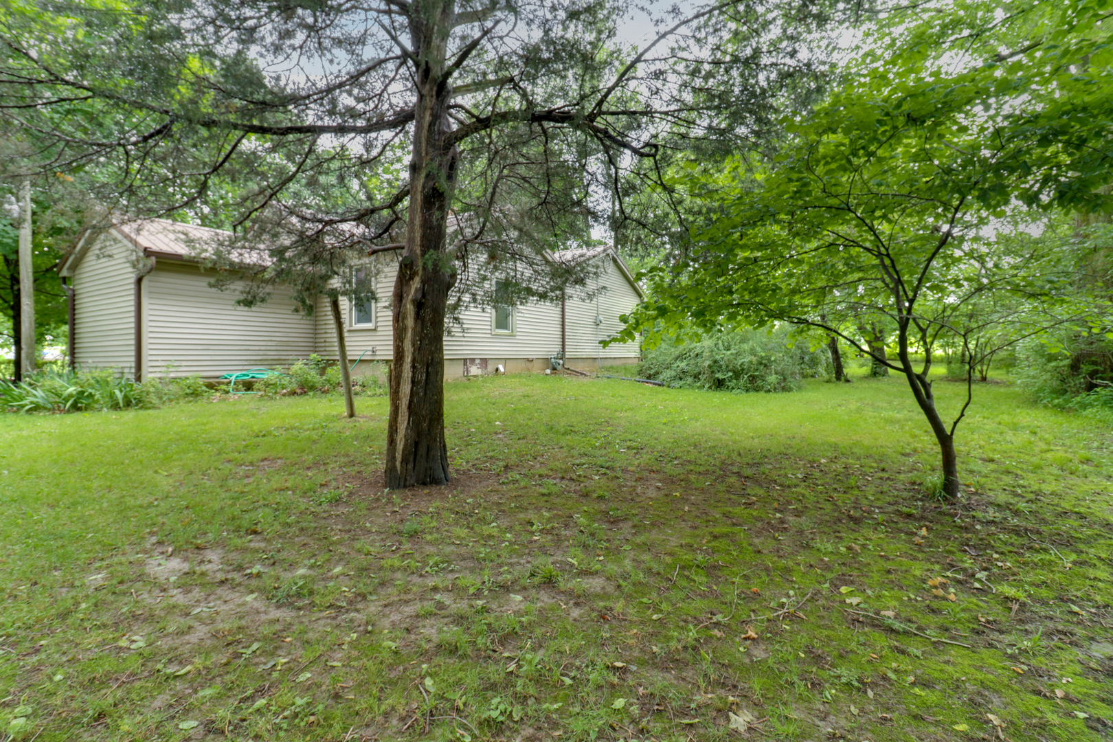 14017 Twin Grove Road Bloomington, IL 61705 - Photo 31 of 33 Gallery Image 31