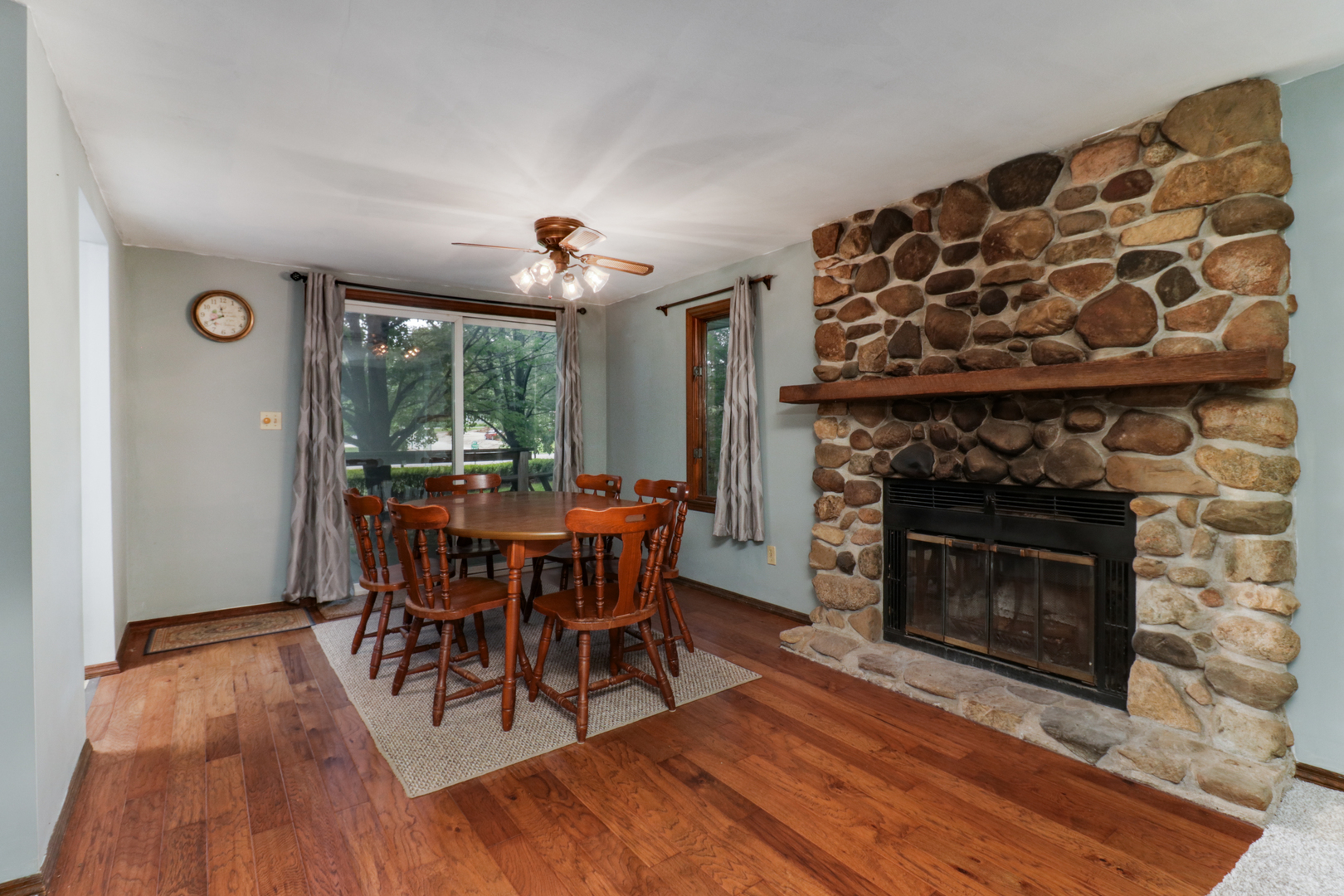14017 Twin Grove Road Bloomington, IL 61705 - Photo 8 of 33 Gallery Image 8