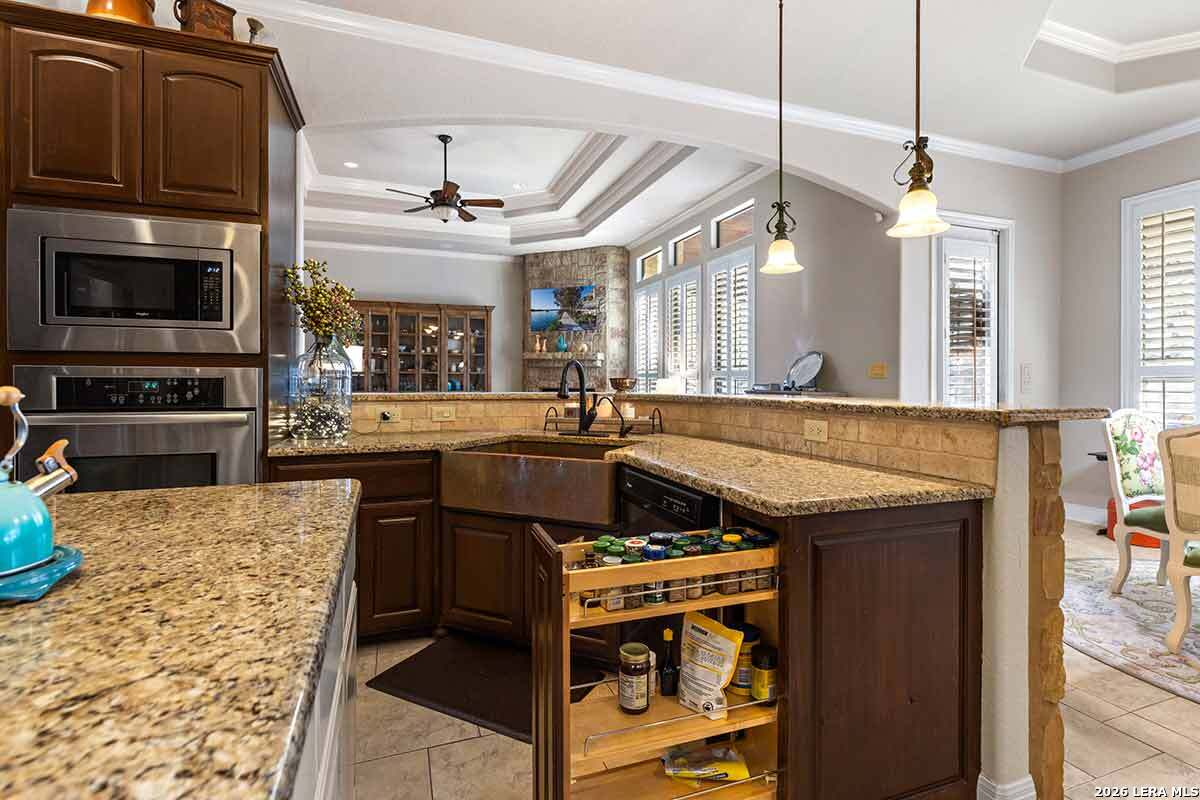 148 Copper Ridge Drive La Vernia, TX 78121 - Photo 17 of 42