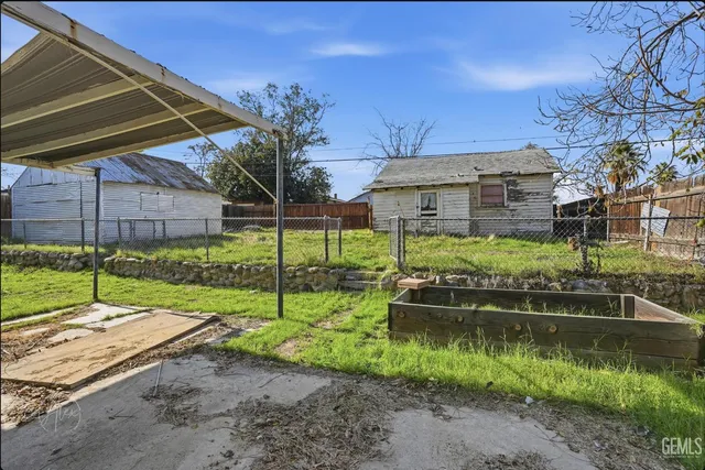 $240,000 | Undisclosed Address, Taft, CA 93268