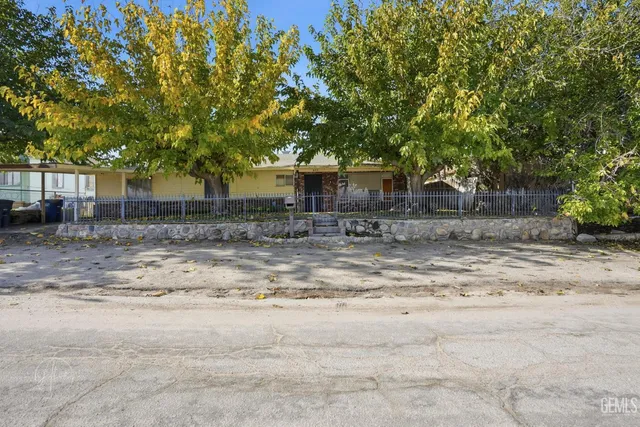 $240,000 | Undisclosed Address, Taft, CA 93268
