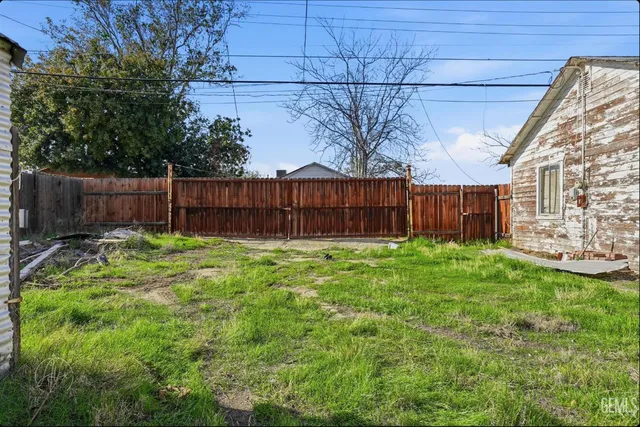 $240,000 | Undisclosed Address, Taft, CA 93268