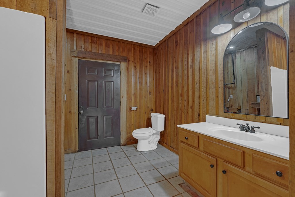 233 MacArthur Lane Walling, TN 38587 - Photo 17 of 34