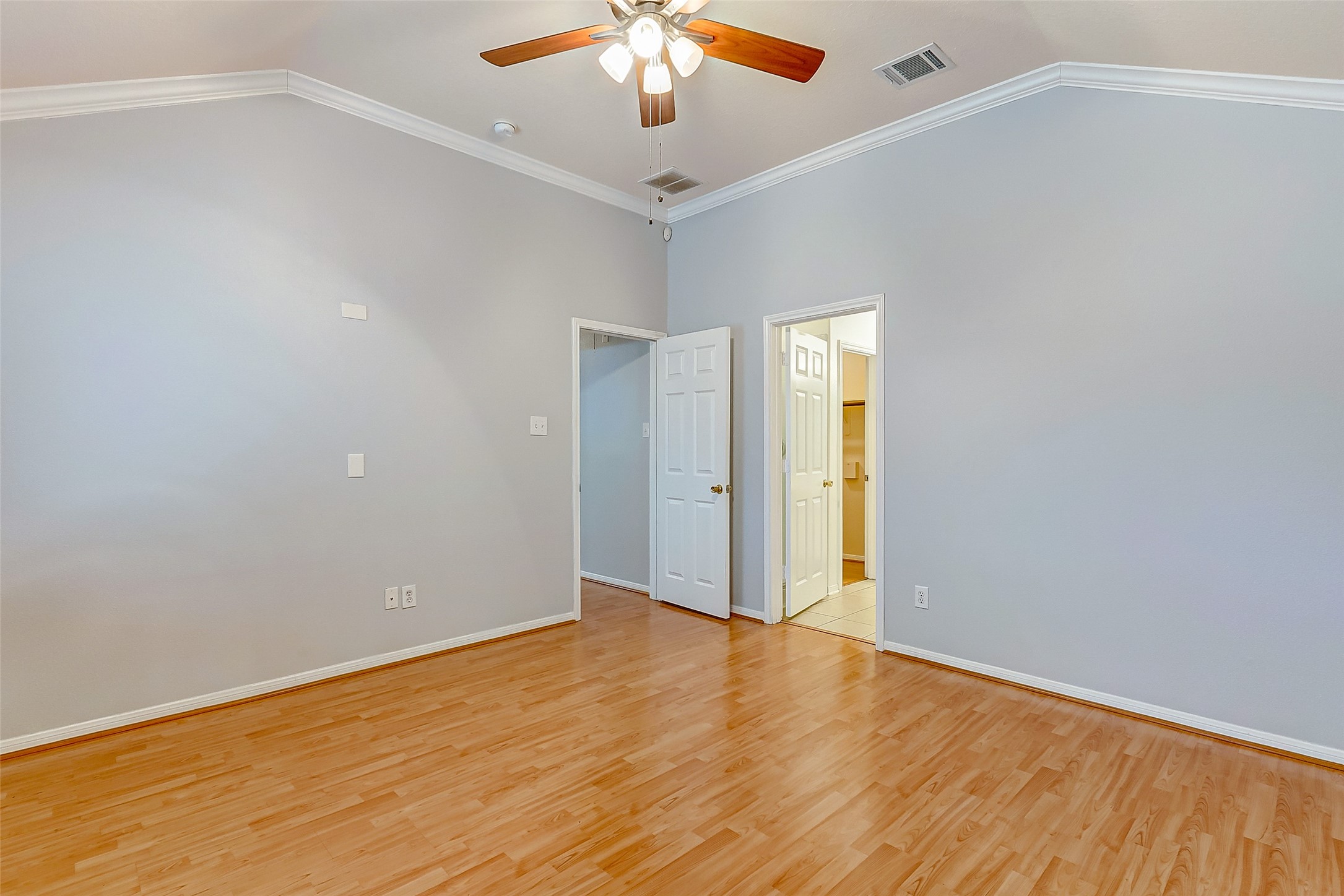 3238 Clipper Winds Way Houston, TX 77084 - Photo 15 of 21 The high ceilings in this room make it feel larger.