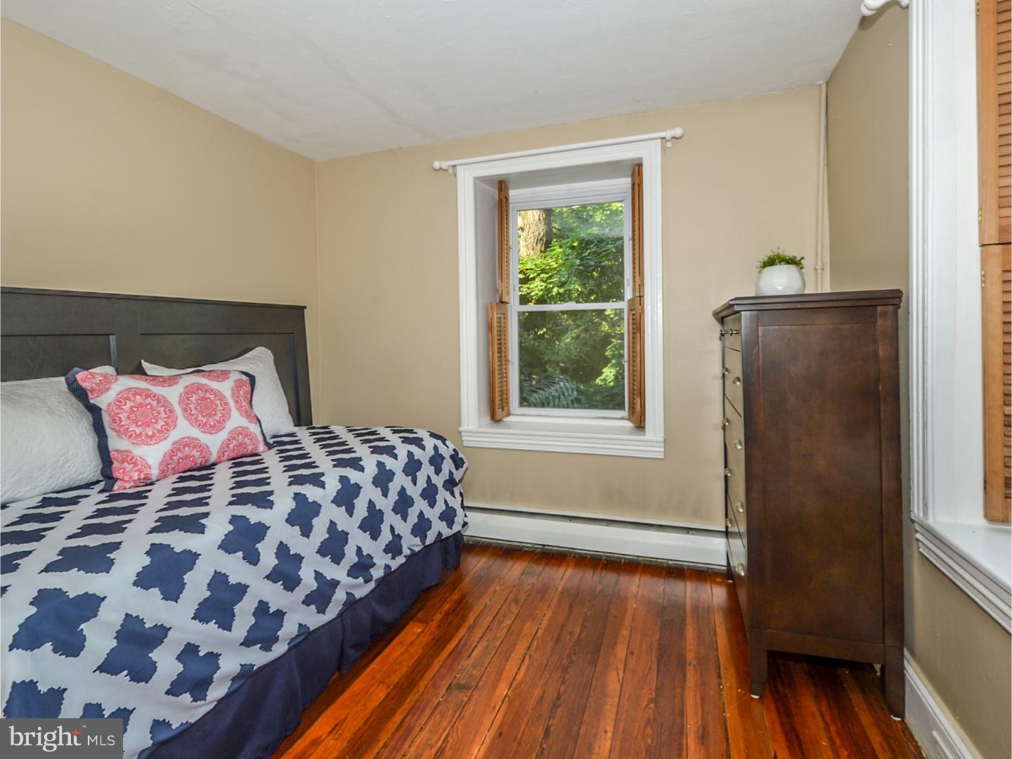 677 Brooke Road Glenside, PA 19038 - Photo 15 of 22 Bedroom 2