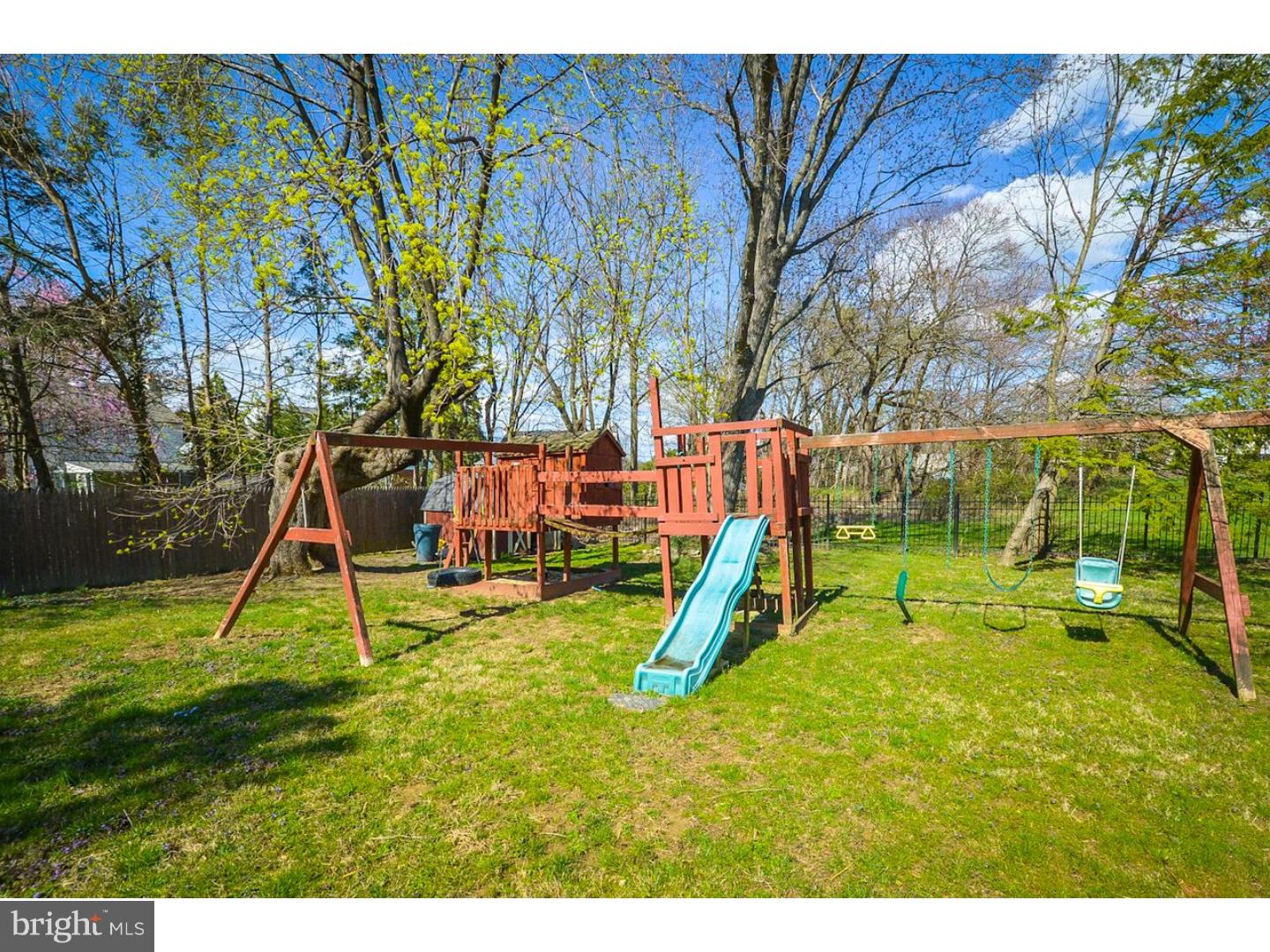 677 Brooke Road Glenside, PA 19038 - Photo 20 of 22 Exterior Back