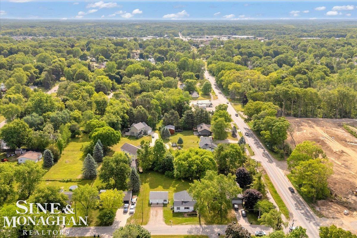 985 Fairledge Street Lake Orion, MI 48362 - Photo 34 of 40 50210387-4fb972db-f513-4e30-9f62-11df9b640146.JPG