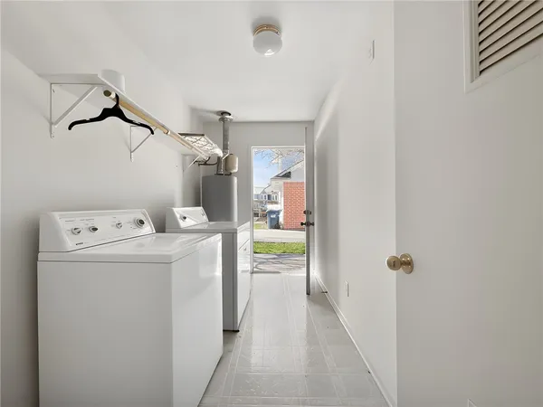 $1,350 | 1606 Park Place, College Station, TX 77840