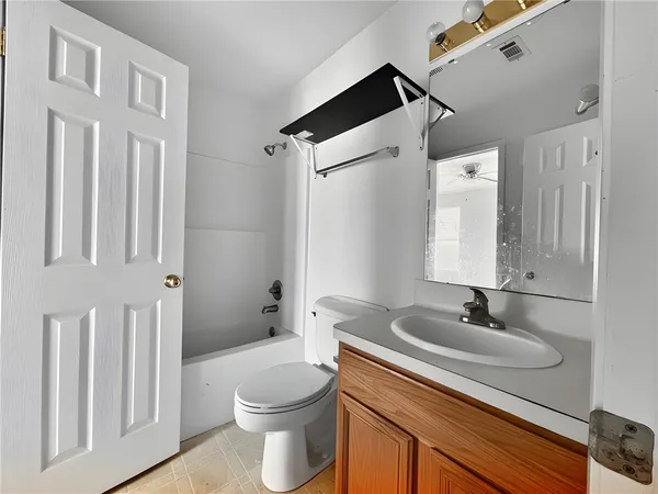 $1,350 | 1606 Park Place, College Station, TX 77840