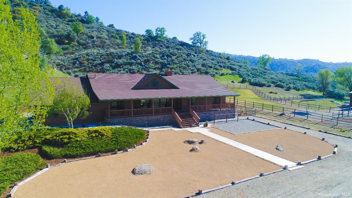 29450 South Lower Valley Road Tehachapi, CA 93561 - Photo 12 of 87 Gallery Image 12