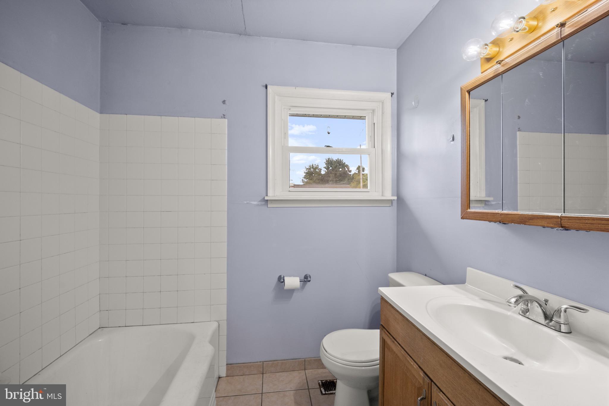 217 Suffolk Road Fairless Hills, PA 19030 - Photo 18 of 26 Gallery Image 18