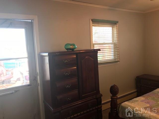 32 Walnut Street Edison, NJ 08817 - Photo 8 of 16 a bathroom with a window