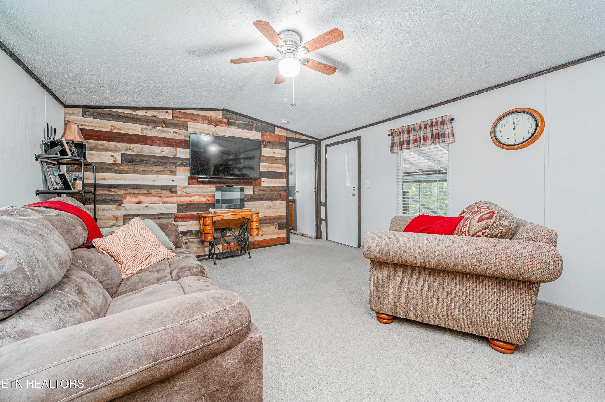 129 Smith Road Maryville, TN 37803 - Photo 14 of 27 Gallery Image 14