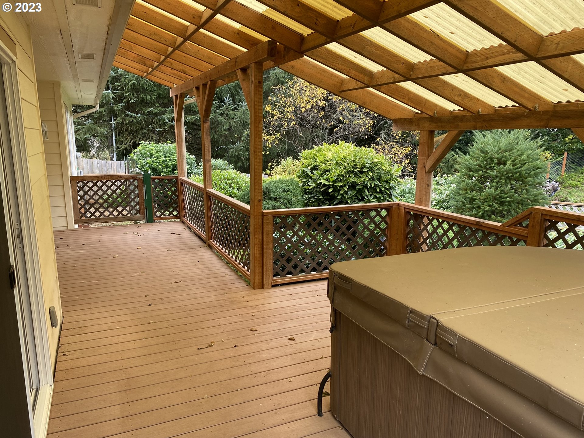 4863 Darlings Loop Florence, OR 97439 - Photo 32 of 47 a view of outdoor space