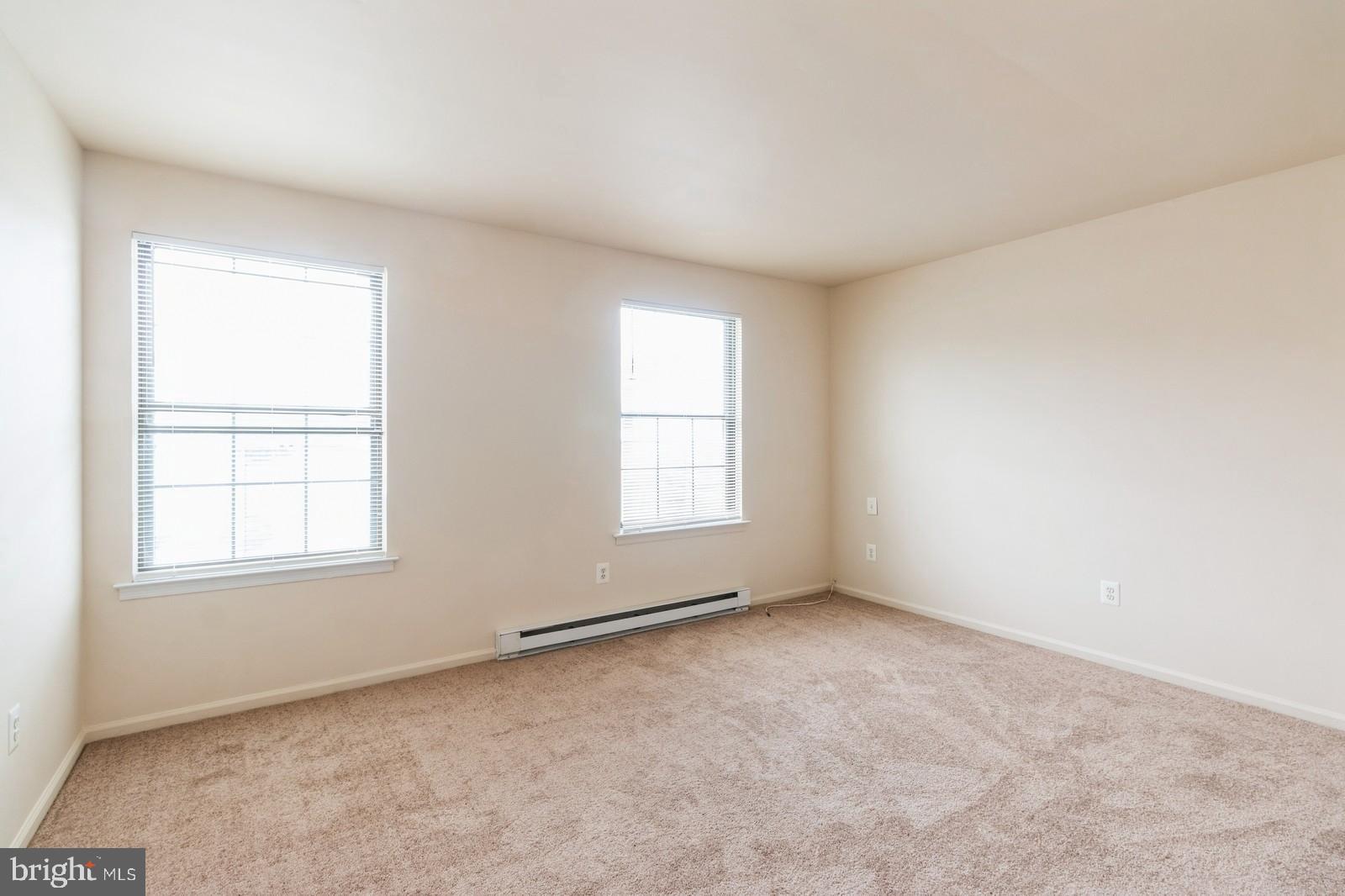 46 Hampshire Road Sicklerville, NJ 08081 - Photo 17 of 25 Gallery Image 17
