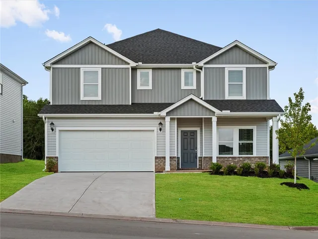 $383,900 | 560 Ward Wilson Trail, Duncan, SC 29334