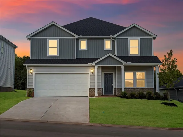 $383,900 | 560 Ward Wilson Trail, Duncan, SC 29334