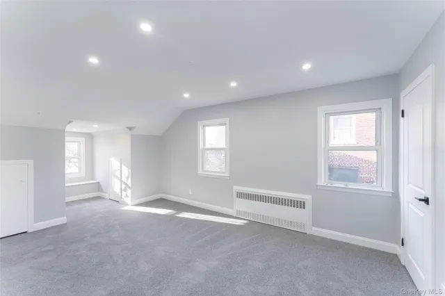 $1,179,000 | 17031 Grand Central Parkway | Hillcrest