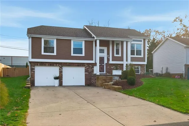 $359,000 | 127 Clearbrook Drive, Cranberry Township, PA 16066