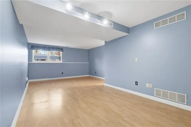 $359,000 | 127 Clearbrook Drive, Cranberry Township, PA 16066