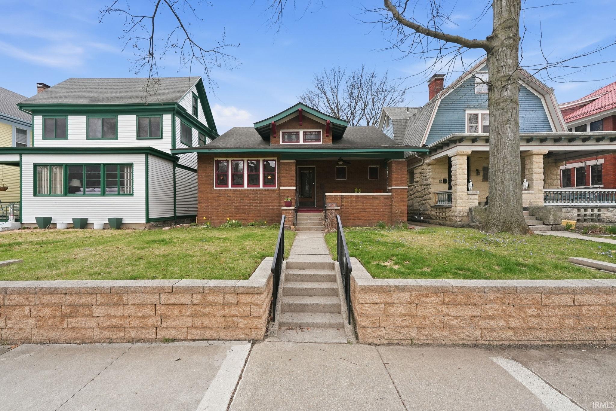 1220 West Wayne Street Fort Wayne, IN 46802 - Photo 1 of 36