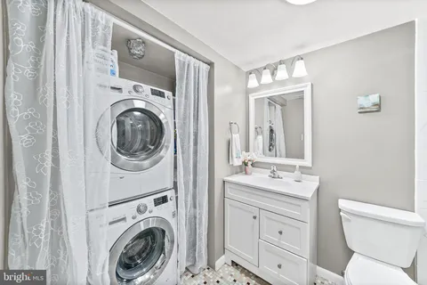 $295,000 | 520 North Lemon Street, Unit F6, Media, PA 19063