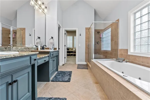 $850,000 | 15064 Sherwood Road, Leawood, KS 66224