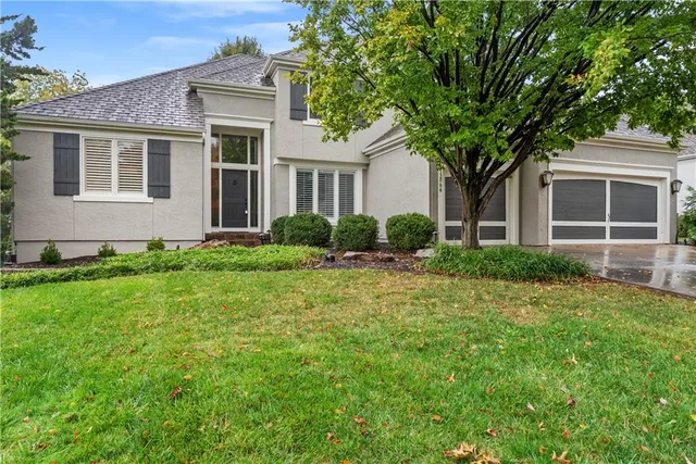 $850,000 | 15064 Sherwood Road, Leawood, KS 66224