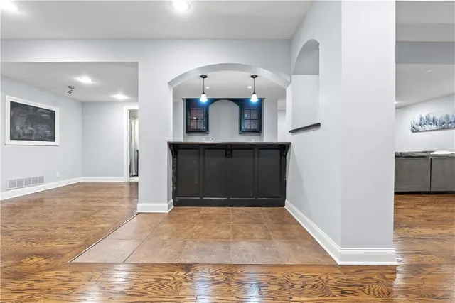 $850,000 | 15064 Sherwood Road, Leawood, KS 66224