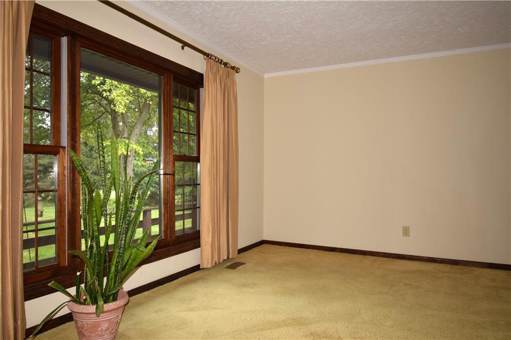 5903 South Tecumseh Road Springfield, OH 45502 - Photo 9 of 47