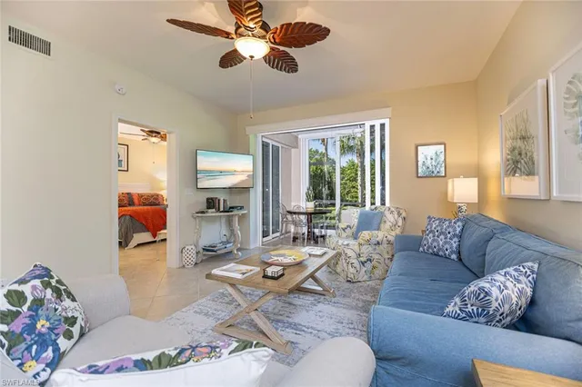 $4,500 | 823 Tanbark Drive, Unit 101, Naples, FL 34108