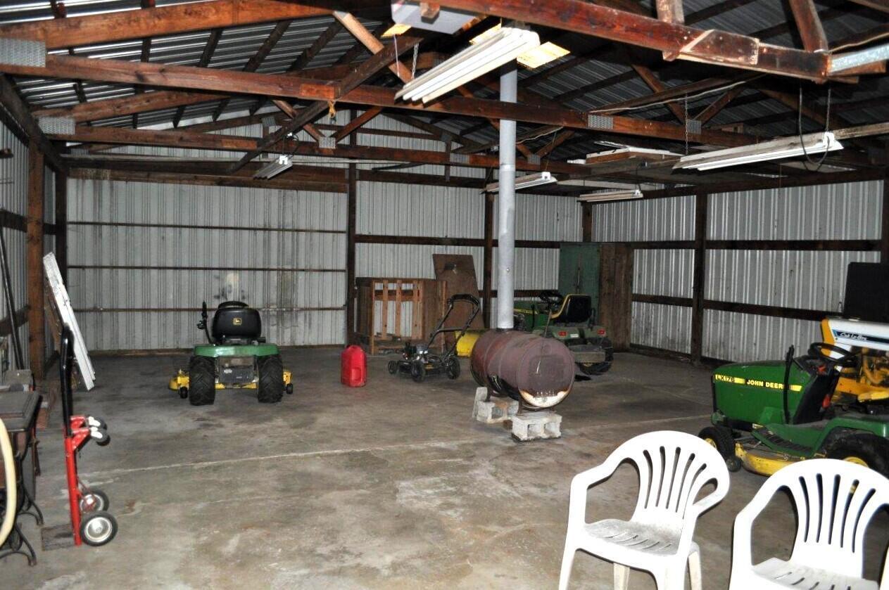 5015 Hopewell Church Road Southwest Lancaster, OH 43130 - Photo 49 of 54 30'x40' Garage-Shop