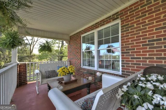 $477,850 | 456 La Vista Drive, Blue Ridge, GA 30513